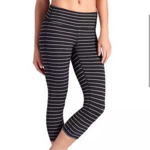 Athleta stripped cropped tights